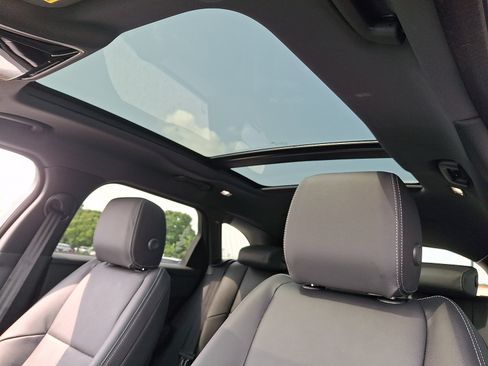 New 2026 Land Rover Range Rover Velar Belgravia AWD/4WD image 17