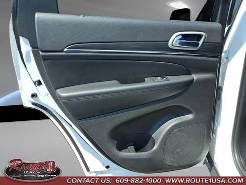 Used 2021 Jeep Grand Cherokee Limited w/ Premium Lighting Group RWD image 23