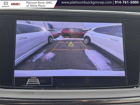 Used 2020 Buick Enclave Essence w/ LPO, Cargo Package image 27