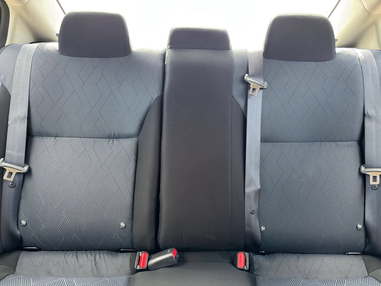Used 2025 Nissan Versa SV FWD image 35