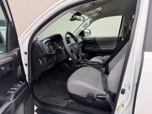 Used 2023 Toyota Tacoma SR w/ SR Convenience Package image 13