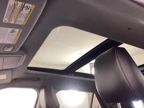 Used 2020 Ford Explorer Limited w/ Equipment Group 310A image 21