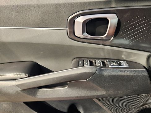 New 2026 Kia Sorento LX image 17