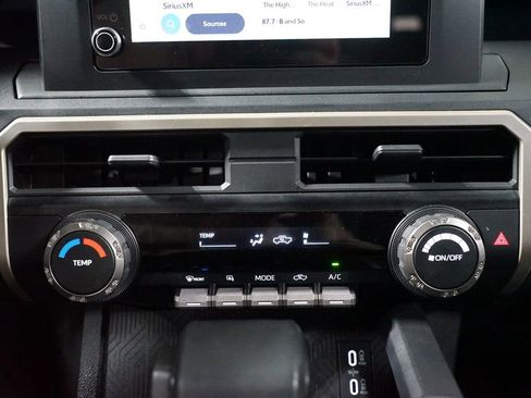 Certified 2025 Toyota Tacoma SR image 21