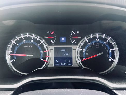 Used 2016 Toyota 4Runner Limited RWD image 18