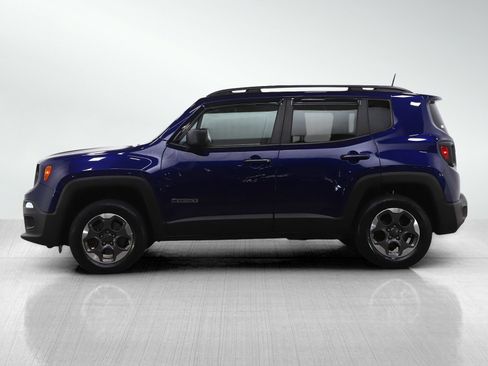 Used 2018 Jeep Renegade Sport w/ Power & Air Group image 2