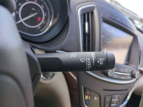 Used 2016 Buick Regal Premium image 26