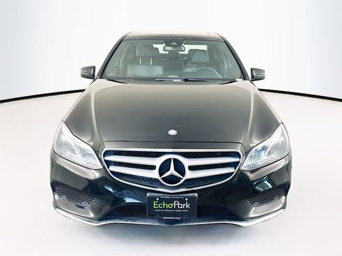 Used 2014 Mercedes-Benz E 350 Sedan image 2