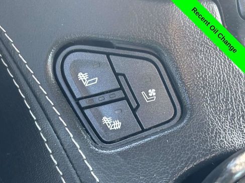 Used 2018 GMC Yukon Denali w/ Open Road Package image 27