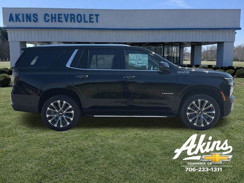 New 2026 Chevrolet Tahoe High Country w/ Sun And Tow Package AWD/4WD image 4