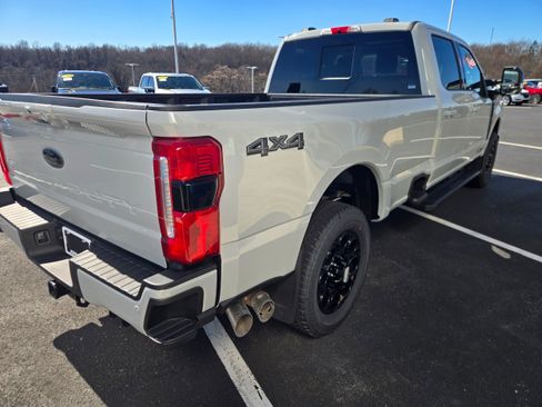 New 2026 Ford F250 Lariat w/ Black Appearance Package AWD/4WD image 5