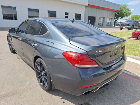 Used 2019 Genesis G70 3.3T Design image 4