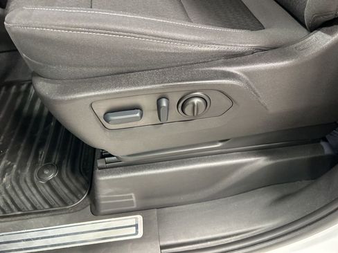 Used 2022 Chevrolet Silverado 1500 RST w/ Safety Package image 11