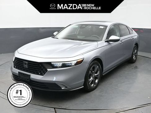 Used 2023 Honda Accord EX image 1