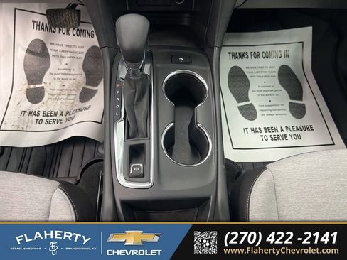 Used 2023 Chevrolet Equinox LT image 31