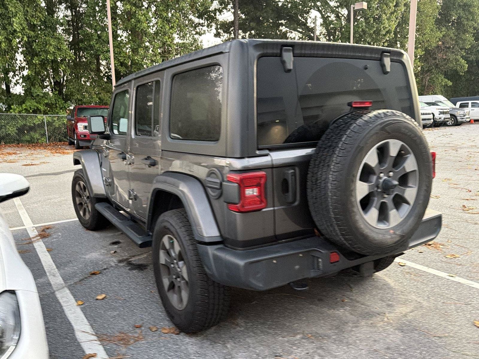 Used 2021 Jeep Wrangler Unlimited Sahara w/ Uconnect 4C Nav & Sound Group AWD/4WD image 6