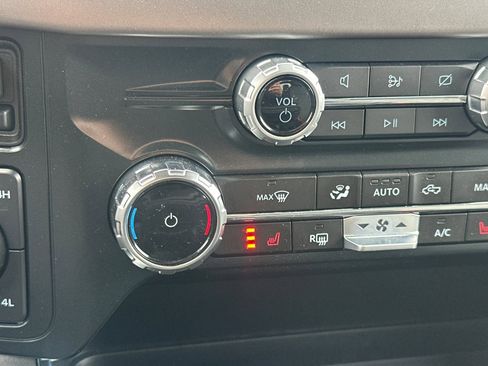 Used 2024 Ford F150 XLT w/ Equipment Group 302A MID image 29