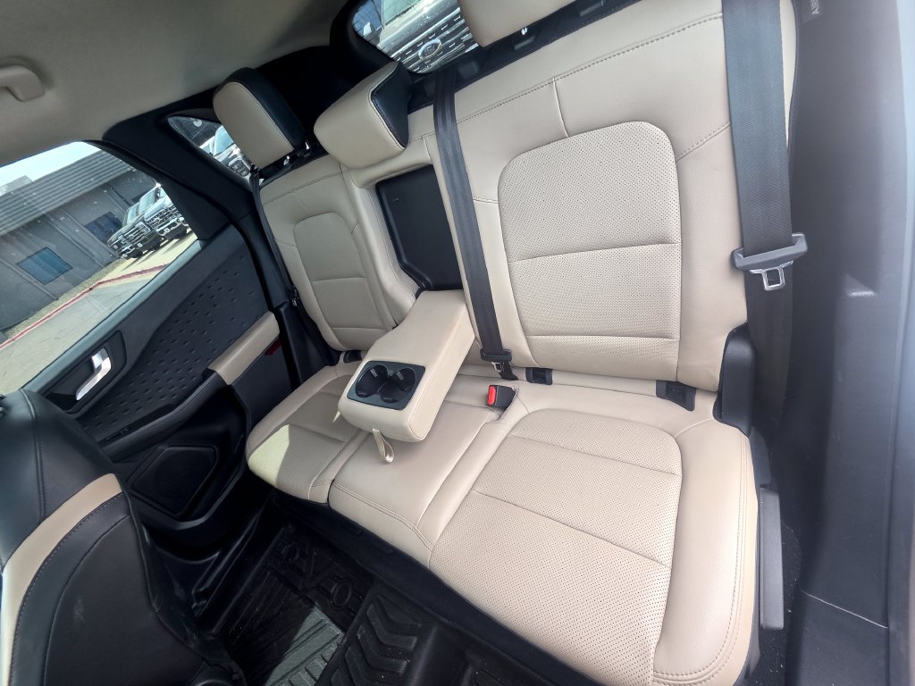 Certified 2020 Ford Escape SEL FWD image 6