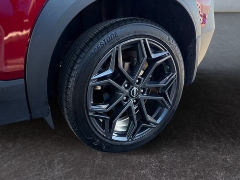 Used 2025 Nissan Kicks SR FWD image 15