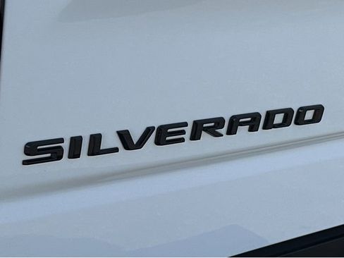 Certified 2024 Chevrolet Silverado 1500 RST w/ Z71 Off-Road Package image 9