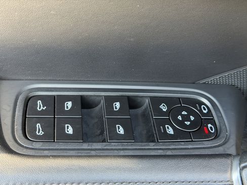 Certified 2022 Porsche Cayenne GTS image 22