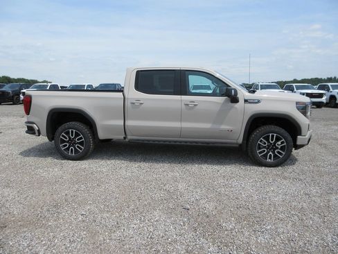 New 2026 GMC Sierra 1500 AT4 w/ AT4 Premium Package AWD/4WD image 3