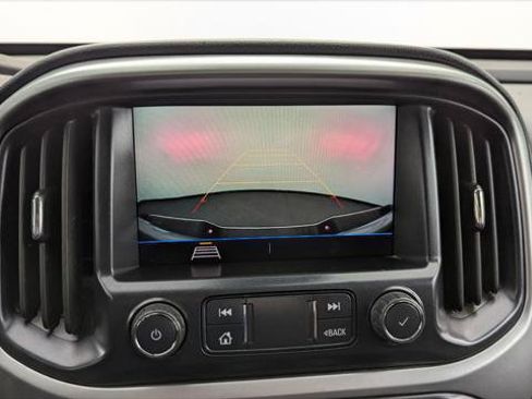 Used 2022 Chevrolet Colorado LT w/ Fleet Safety Package RWD image 23