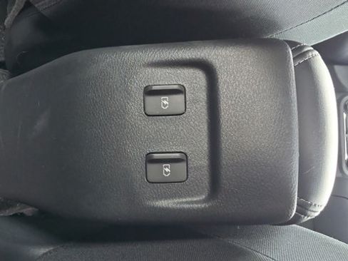 Used 2024 Nissan Kicks SV FWD image 15