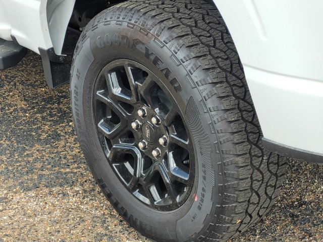 New 2026 Ford F150 XLT w/ Equipment Group 302A MID AWD/4WD image 5