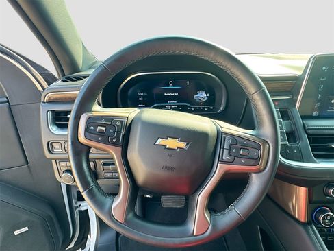 Used 2023 Chevrolet Suburban High Country w/ Premium Package image 11