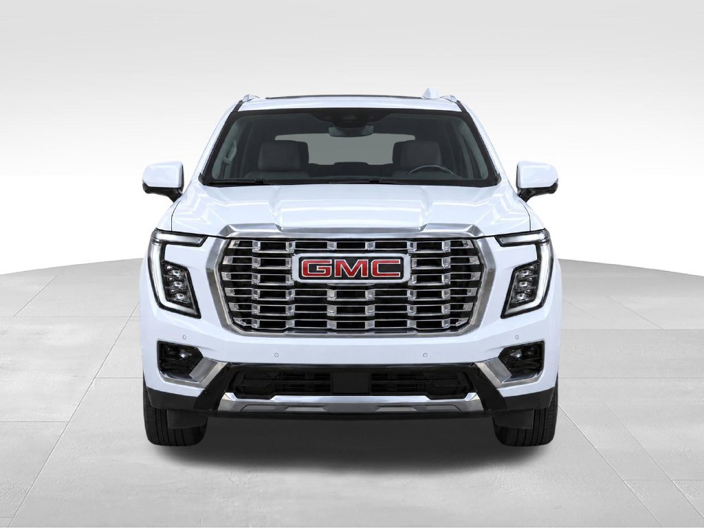 Used 2025 GMC Yukon XL Denali w/ Sun & Power Step Package RWD image 6