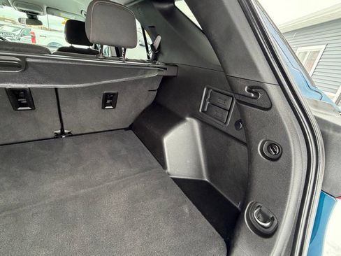 Used 2021 Chevrolet Equinox LT image 41