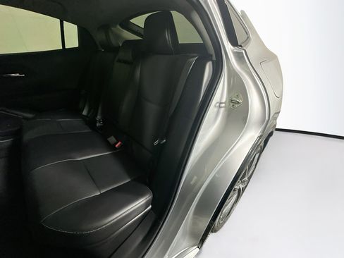 Used 2023 Toyota Prius XLE FWD image 26