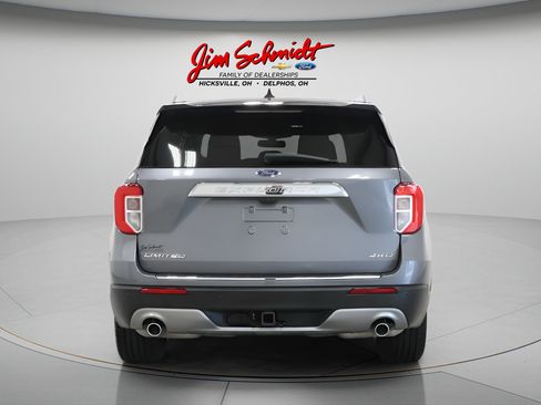 Used 2022 Ford Explorer Limited w/ Equipment Group 301A AWD/4WD image 8