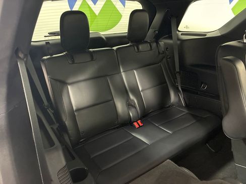 Used 2020 Ford Explorer XLT w/ Equipment Group 202A AWD/4WD image 30