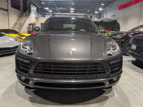 Used 2017 Porsche Macan AWD/4WD image 2