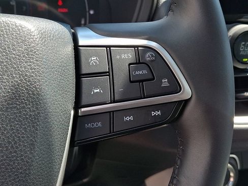 Used 2026 Toyota Grand Highlander AWD image 23