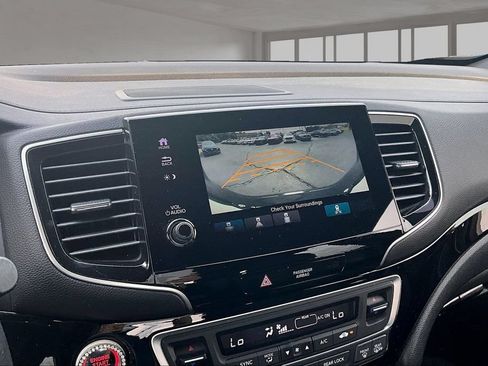 Used 2021 Honda Passport Touring image 21