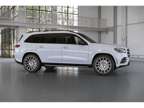 Certified 2022 Mercedes-Benz GLS 450 4MATIC image 15