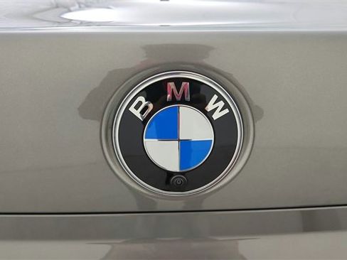 Used 2024 BMW 740i image 12