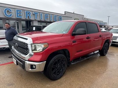 Used 2018 Toyota Tundra SR5 w/ SR5 Upgrade Package