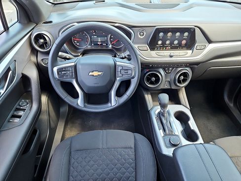 Certified 2022 Chevrolet Blazer LT FWD image 11