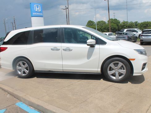 Used 2019 Honda Odyssey EX-L image 3