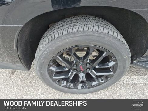 Used 2022 GMC Yukon XL SLE image 27