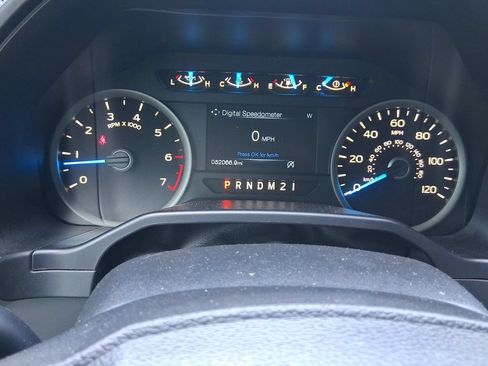 Used 2016 Ford F150 XLT w/ Equipment Group 302A Luxury AWD/4WD image 17