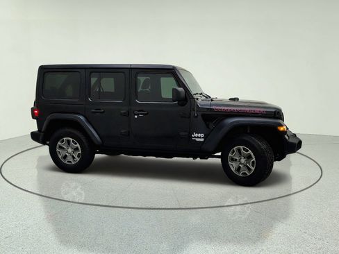 Used 2018 Jeep Wrangler Unlimited Sport AWD/4WD image 6