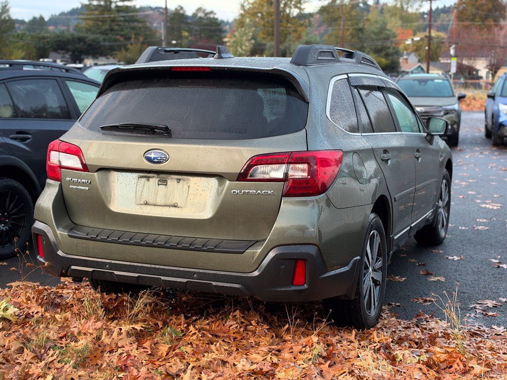 Used 2019 Subaru Outback 2.5i Limited w/ Popular Package #2 AWD/4WD image 2