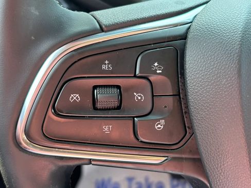 Used 2025 Buick Envista Avenir FWD image 71