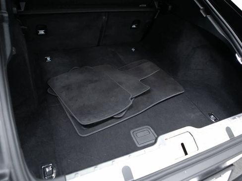 Certified 2022 Porsche Panamera 4S image 31