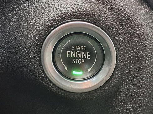 Used 2020 Chevrolet Silverado 1500 LTZ w/ LTZ Plus Package image 6